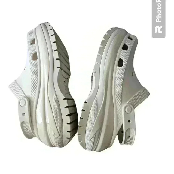 Crocs Classic Unisex White Mega Crush Clog 10 W 8 M - Picture 9 of 14